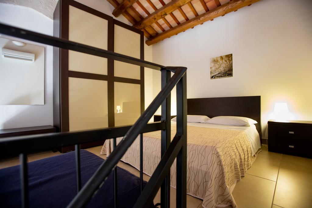 Il Borgo Del Principino Aparthotel ฟาวีญานา ภายนอก รูปภาพ